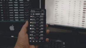 Build a Resilient Portfolio: Portfolio Diversification in Crypto